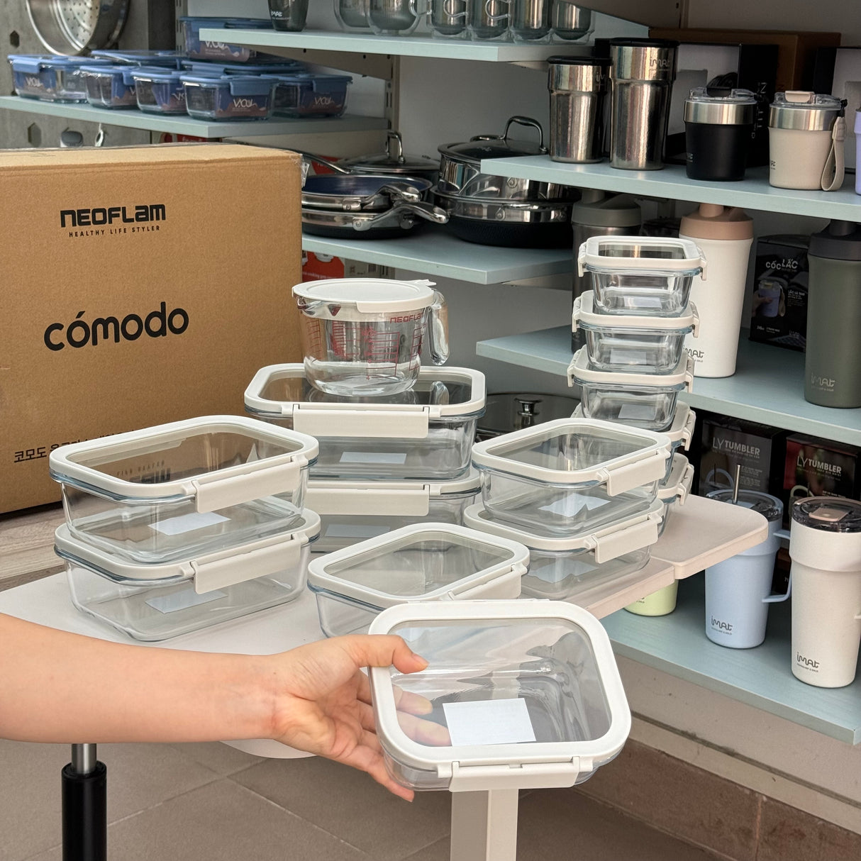 Bộ 14 hộp thuỷ tinh Comodo chịu nhiệt nắp kính