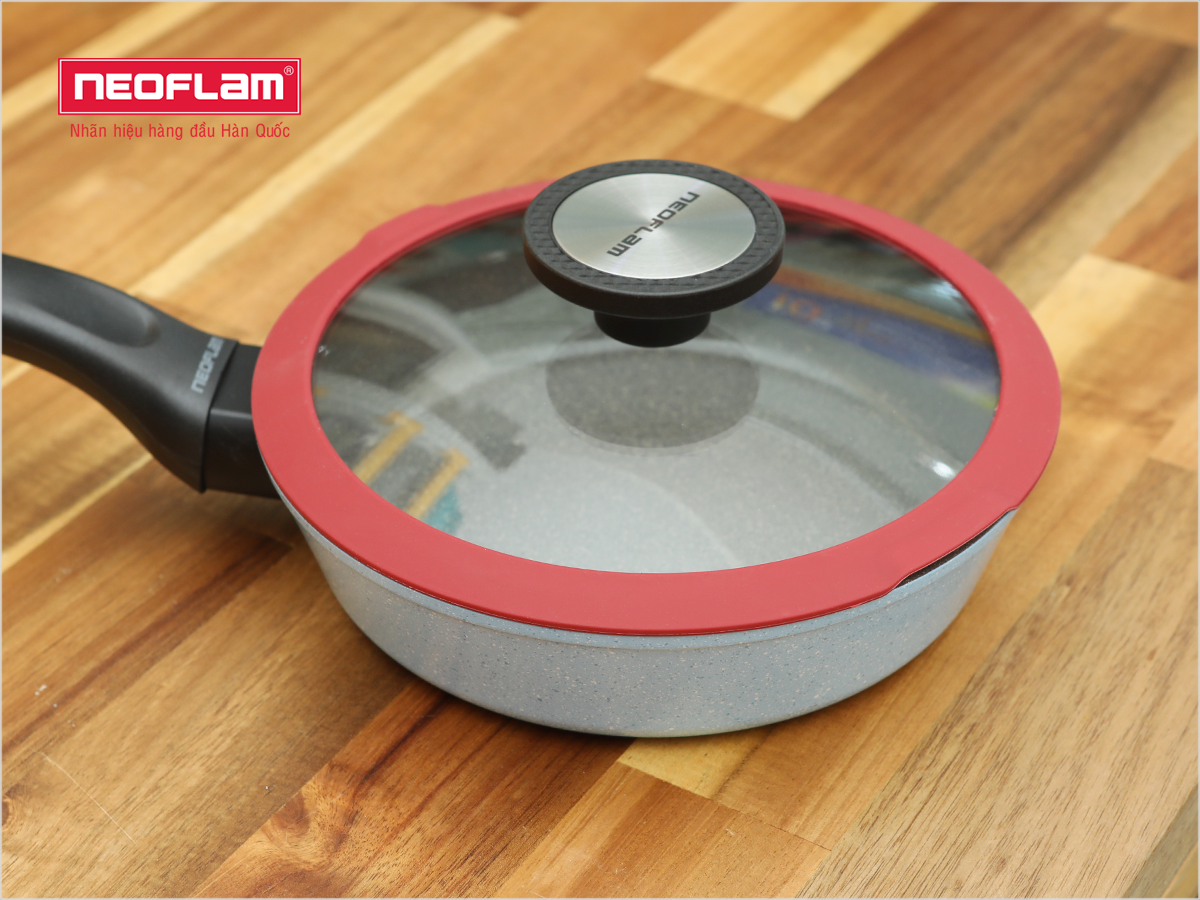 Vung viền silicone Neoflam