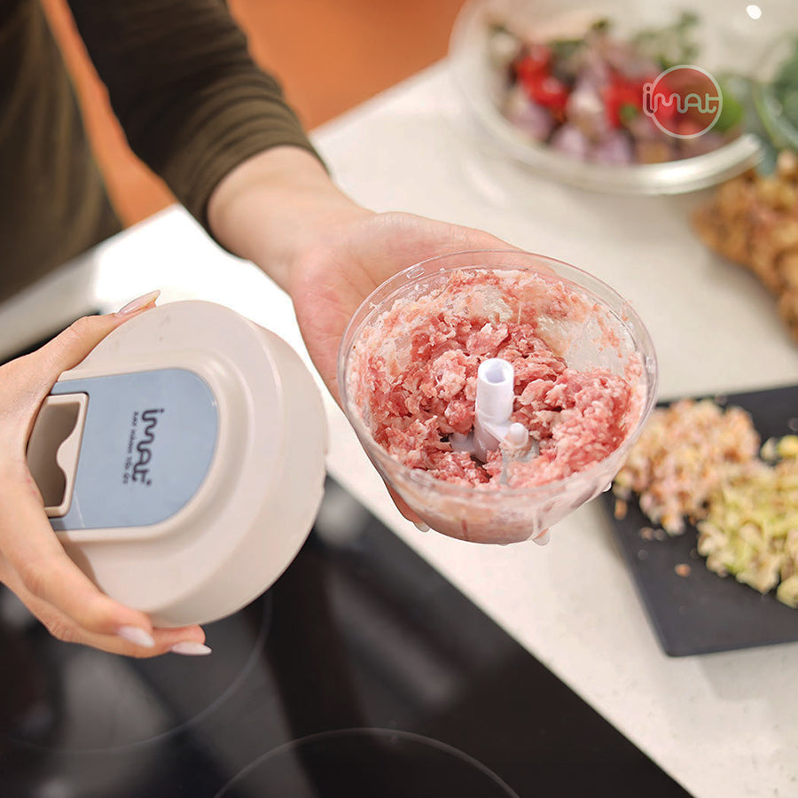 Cối xay tỏi ớt kéo tay cốc Tritan